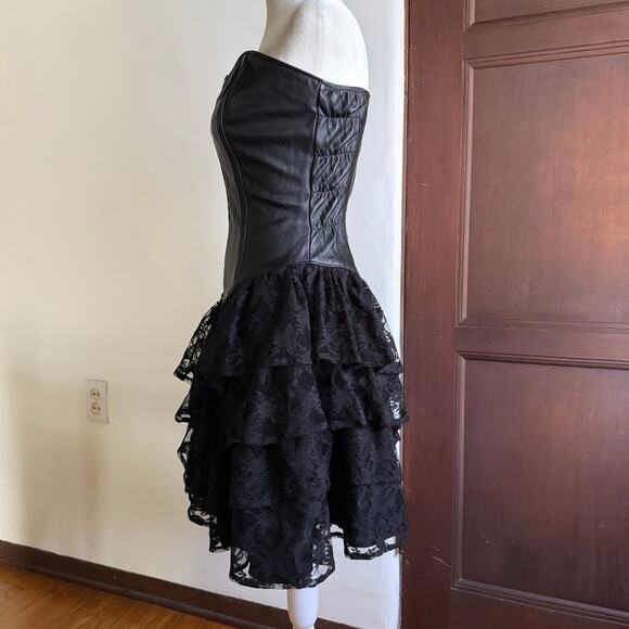 80s Vintage FIRENZE | Black Leather and lace Corset Basque Waist Dress Small - Picture 5 of 7